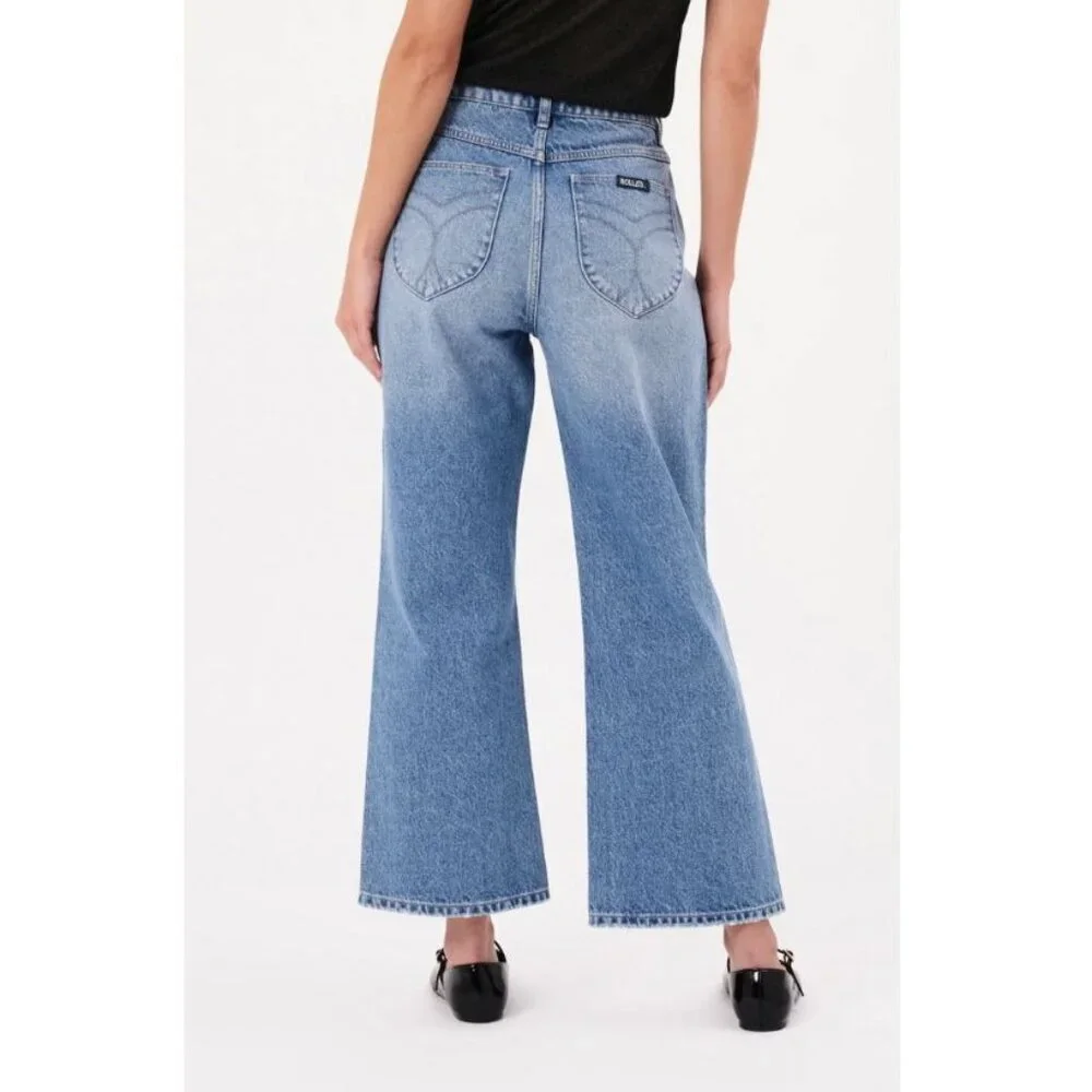 Rollas Womens Classic Flare Crop Sienna High Rise in Light Vintage Blue Size 28 - Picture 3 of 11